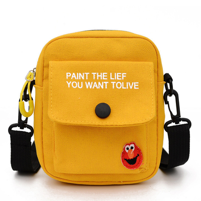 Neues Netzwerk 2024 Rot mit derselben Leinwand Kross-Body-Tasche KINDEN-TASche Studentin kleine frische Hand-Schulter-Tasche