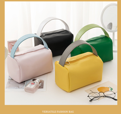 Neue tragbare Make-up-Tasche mit großer Kapazität CANDY COLOR