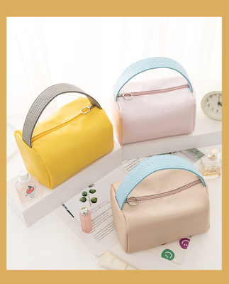 Neue tragbare Make-up-Tasche mit großer Kapazität CANDY COLOR