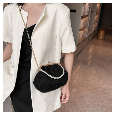 2024 NEW RETRO FAIRY SOLID COLOR kleine Tasche weiße Handtasche Perlen Tasche weibliche Netzgarn in einfache Crossbody-Tasche