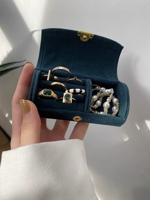 Neue exquisite hochwertige Samtschmuckschachtel Ring Armband Halskette Aufbewahrungsschachtel Reise Kleines tragbares Schmuckstück