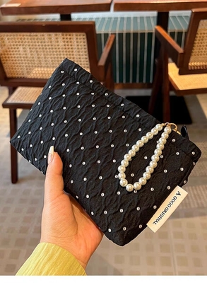 POLKA DOT BLACK MAKEUP BAG Süßes Hautpflege-Aufbewahrungsgepäck mit tragbaren Münzen Handtasche Reisewasche
