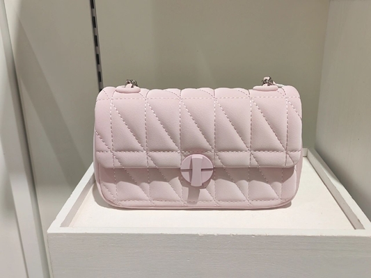 2024 Frühling/Sommer Neues hochwertiges Gewebe KLEINE Tasche weibliche Diamantkette Schulterunterarmtasche
