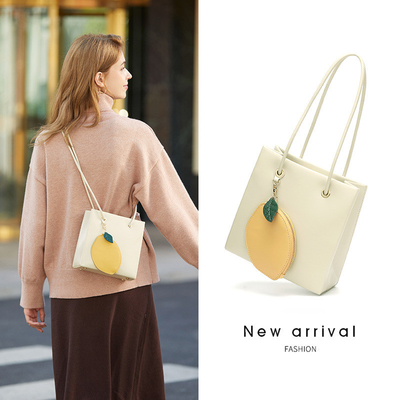 2024 Die neue Mode Ein-Schulter-Frauen-Tasche alle Achseln Kleine Quadrat-Tasche NICHE Design Sinn Retro Crossbody-Tasche Frau