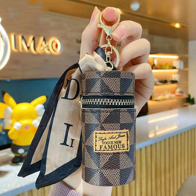 2024 NEUE GEOMETRISCHE Kontrast-FARBE KOMPACT BAG Münze Tasche Pendant Ohrhörer Tasche Mund roter Umschlag MINI Schlüsselkette Tasche
