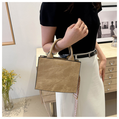 VINTAGE CHIC TEXTURED LETTER TOTE BAG DAMEN'S BAG 2024 NEW LARGE CAPITY FASHION Handtasche mit breitem Gürtel