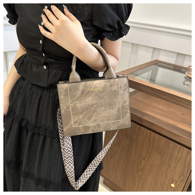 VINTAGE CHIC TEXTURED LETTER TOTE BAG DAMEN'S BAG 2024 NEW LARGE CAPITY FASHION Handtasche mit breitem Gürtel