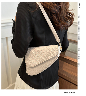 HIGH SENSE FASHION SÄDEL populär Frühling/Sommer Geflechtete kleine Tasche Einfache All-in-One Crossbody-Tasche