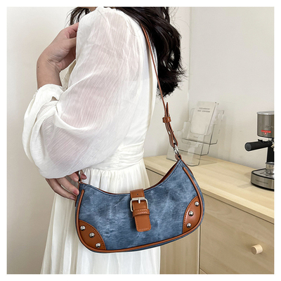 FRENCHISCHE MODE Casual Unterarmtasche Frauen 2024 Neue Textur Baguette Tasche Einfache Farbe Patchwork Schultertasche TIDE