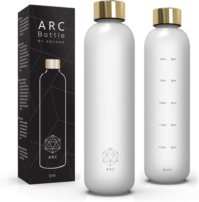 ARCANA Arc Wasserflasche mit Zeitmarker - Motivations-Wasserflaschen mit Zeit zum Trinken - BPA-freier Eiskarton