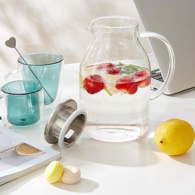 Karafu-Glaskrug mit Deckel, 68 Oz Hitzebeständiger Wasserkrug für heißes/kaltes Wasser, Eistee und Saft Getränke klar