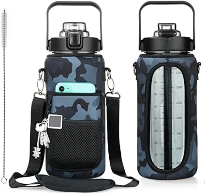 Eine Wasserflasche mit Halbgallonen-Hülle, eine inspirierende Wasserflasche mit Stroh und Zeitstempel.
