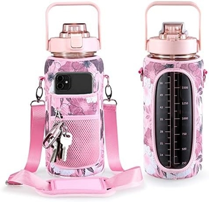 Eine Wasserflasche mit Halbgallonen-Hülle, eine inspirierende Wasserflasche mit Stroh und Zeitstempel.