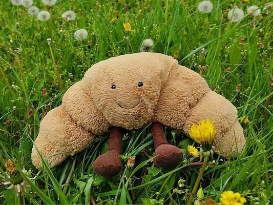 Gewichtet 9 &quot;Plüsch Croissant Plüsch Süßes Lächeln Croissant Brot Kissen Gefüllte Tiere Komische weiche Nahrung Plushies