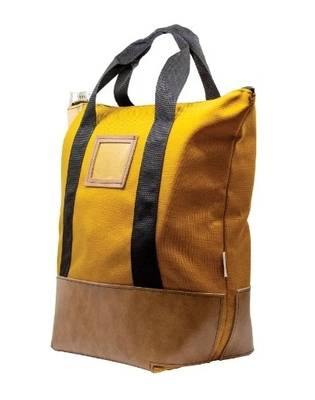 Schließbare Schwerlast-Kuriertasche auf Bestellung Die Schließbare Schwerlast-Kuriertasche ist für maximale Sicherheit konzipiert!