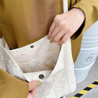Women’s Floral Embroidered Tote Bag with Pocket flowers embroidery crossbody shoulder bag beach cute handbag canvas