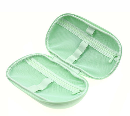 Tadellose grüne EVA Toiletry Organizer Travel Bag 600D Mesh Pockets Inside