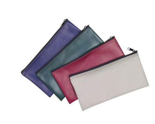 Anpassungsfähige Reißverschlussbeutel in verschiedenen Größen aus PVC und Leder, geeignet für Bargeld